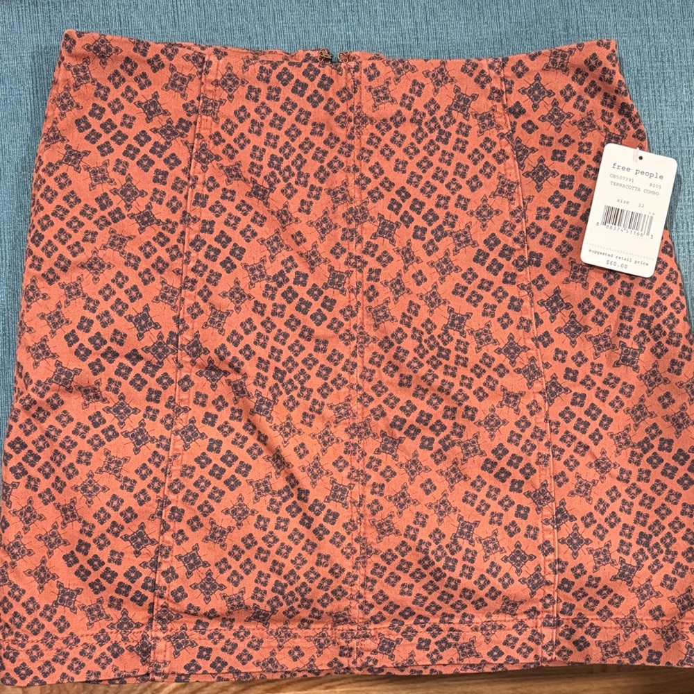 NWT Free People Dark  Coral and Navy Patterned Mini Skirt ( Terracotta Combo)